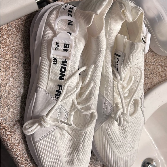 Ezkrwxn Sneakers Athletic /Tennis/ Walking/ Fashion/Sport/ Running Shoes - Picture 6 of 8